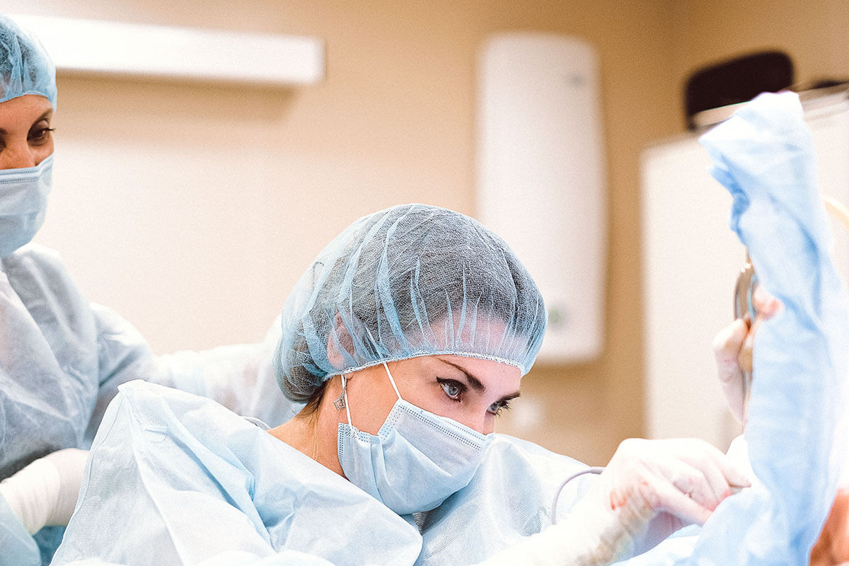 Endometriozes ārstēšana un operācijas Rīgā